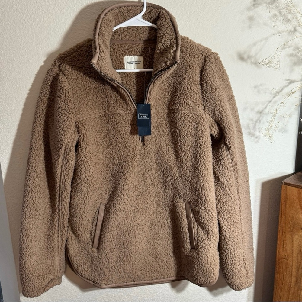 Abercrombie and Fitch soft collection light brown teddy bear pullover.